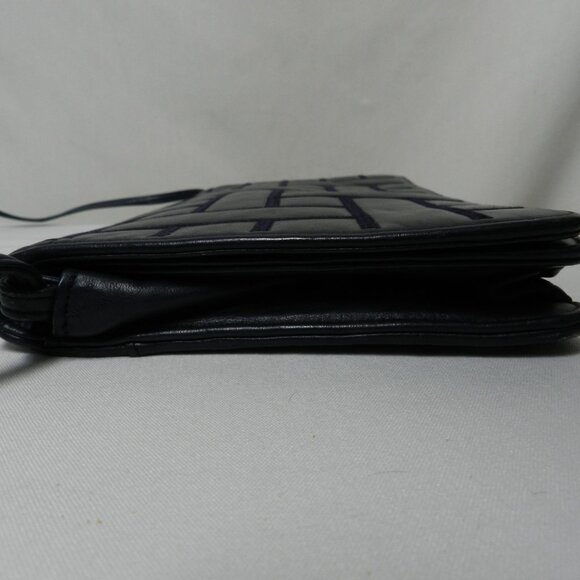 Anne Klein Calderon Vintage Quilted Leather Embroider Shoulder Bag Purse Clutch - Picture 8 of 15